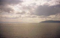 曇り空のバイカル湖